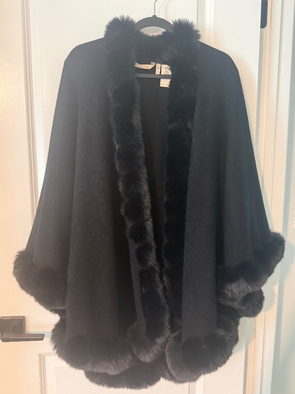 Soft Surrounding Winter Faux Fox Fur Trim Cardigan Loose Poncho Wrap - Picture 2 of 4